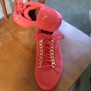 Puma Red Suede W/Gold Chain 8 M